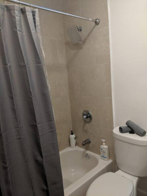 3 Bedroom Miami Home 15 Minutes To The Beach Dış mekan fotoğraf